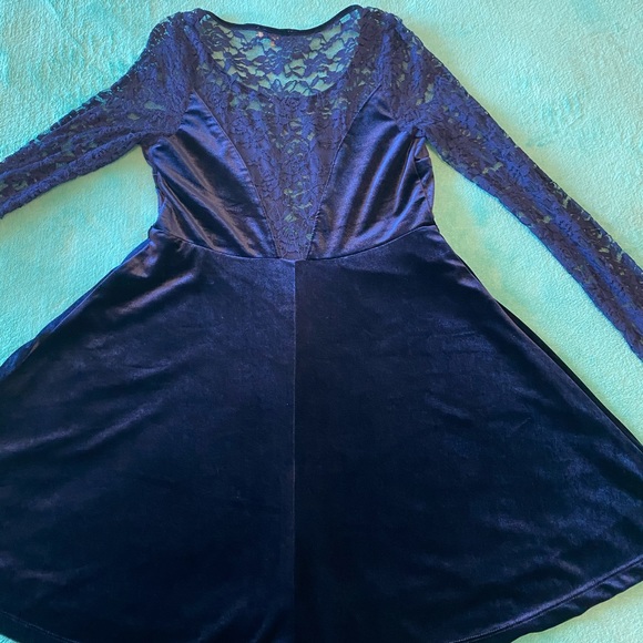 Navy Blue Long Sleeve Velvet like Dress - Picture 11 of 14